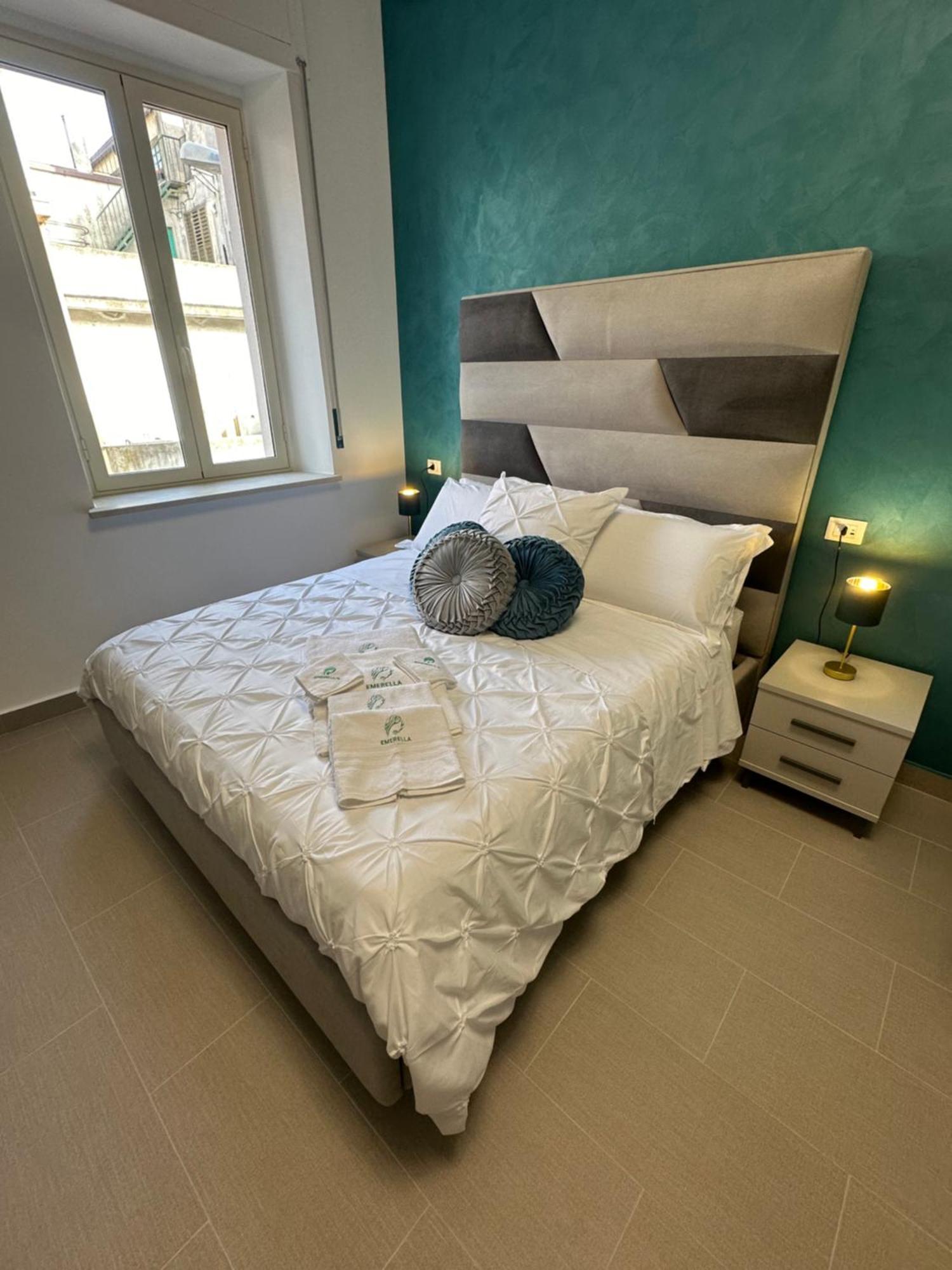 Emerella Luxury Suites-Siderno Lungomare Esterno foto